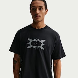 Nike Sportswear T-Shirt. Nike.com